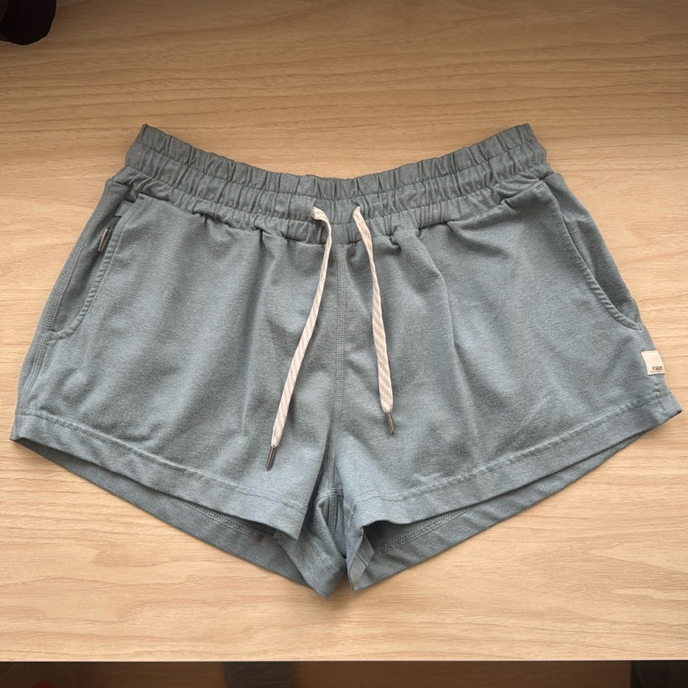 Vuori Halo Performance Short XS
Women's DreamKnit™ Shorts